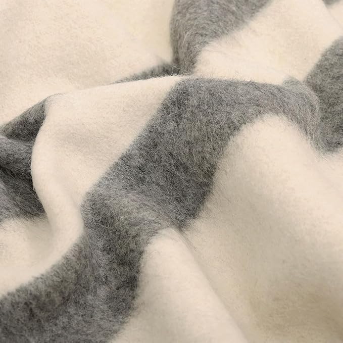 Thick Alpaca Wool Blanket Heavyweight for Camping Outdoors or Using Indoors Soft Peruvian Alpaca Wool Blankets (Ivory - Soft Gray, Twin)