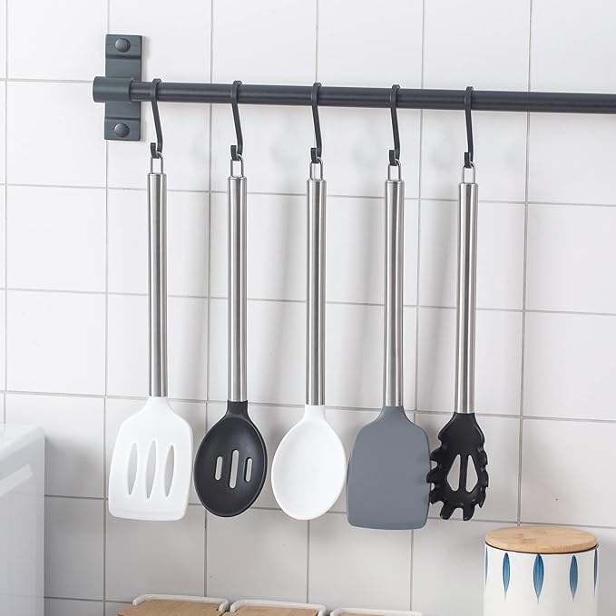 COOK WITH COLOR Silicone Cooking Utensils, Kitchen Utensil Set, Easy to Clean Silicone Kitchen Utensils, Cooking Utensils for Nonstick Cookware, Kitchen Gadgets Set, 5 Pieces, Black/White