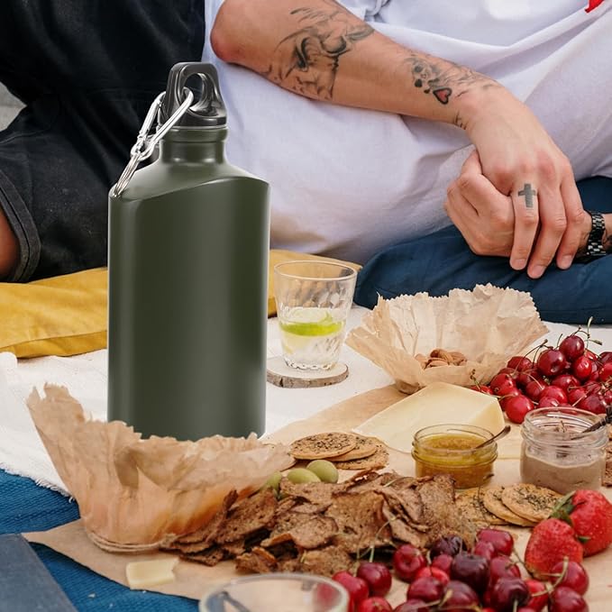 Portable Aluminum Water Canteen with Hook Aluminum Flat Military Canteen Water Bottle for Outdoor Travel Hiking Sport Recreation Supply