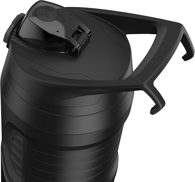 Under Armour 32 oz Insulated Water Bottles - Sports Water Jug with Handle, Fence Hook, Leak Resistant for Baseball, Football & More, 32 oz Water Bottles, Sports Water Bottle Insulated