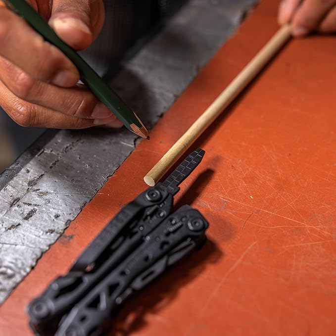 Gerber Gear Suspension-NXT EDC Multitool 15-in-1 Pocket Knife, Needle Nose Pliers and Wire Stripper for Camping and Survival, Black