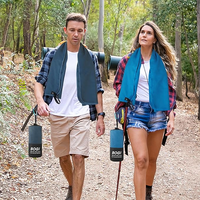 BOGI Microfiber Travel Sports Towel-Quick Dry Travel Towel,Soft Lightweight Absorbent Compact Sports Towel for Camping Gym Beach Bath Yoga Swimming Backpacking (M:40''x20''-AGreen)